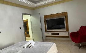 Izze Home